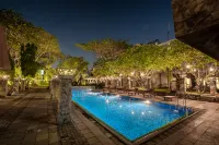 Oakwood Hotel & Apartments Taman Mini Jakarta Hotels near Cijantung Gate Park