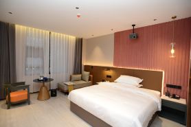 Carlton Movie Hotel