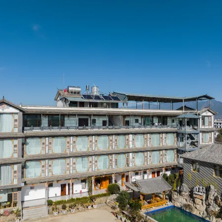 Heqing Gewu Homestay