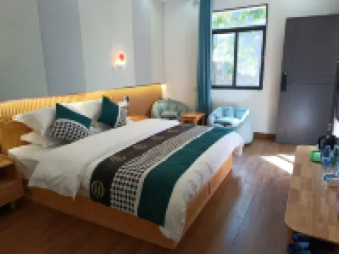 Lechang Lianhua Mountain Villa