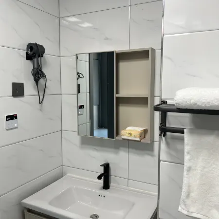 Shengjing Apartment (Shenbei Wuyue Plaza Huizhishangdao Branch)