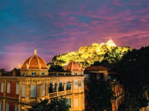 Gulangyu Ningyuanlou Villa Hotel (Sunlight Rock)