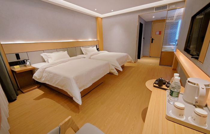 Yadong Meiduo Hotel
