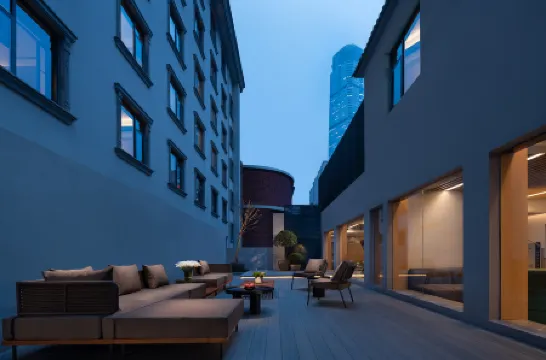 CHANGSHA WUYI SQUARE EXOTIC LUXURY HOTEL