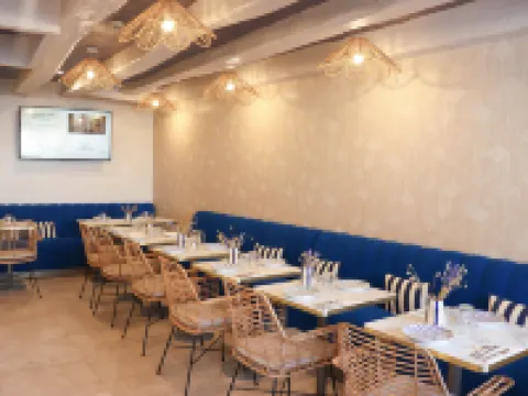 Tour de Nesle la Rochelle Vieux Port Hotels in La Rochelle