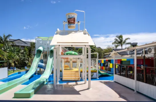 Turtle Beach Resort Hotels near Burleigh Heads