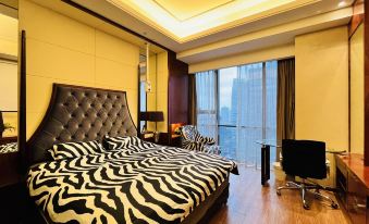 Yinyi Global Center, Rixin Street 95#, Haishu District, Ningbo, Zhejiang, China