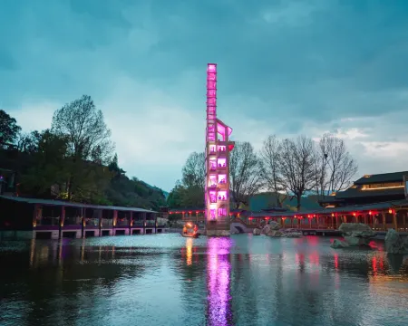 瀘沽湖摩梭家園飯店 鹽源住宿飯店