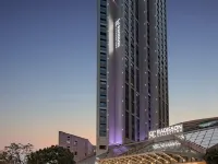 Radisson Collection Hotel, Yangtze Shanghai Hotels near Changning