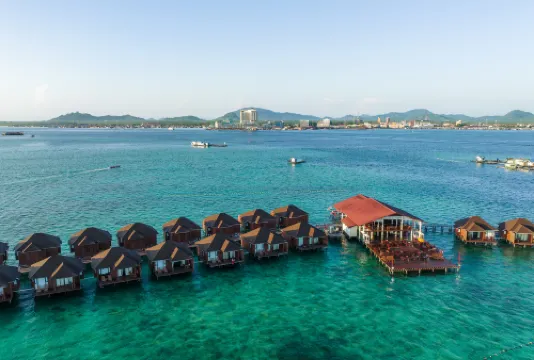 Sea Star Resort Semporna センポルナのホテル