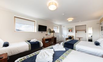 Cbh the Beaches Hotel and Spa