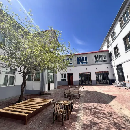 Yinshe Hotel