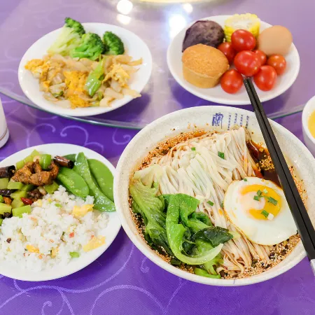 HuayiyueS Hotel