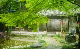 Floral Hotel · Jingdezhen JingYuan Hotel