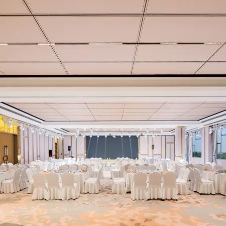Berth Times Hotel Jingmen
