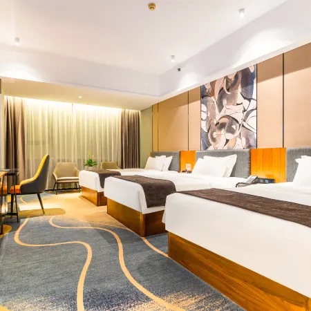 Nanning Jinshuiwan International Hotel ( Nanhu Park Macun Subway Station)