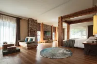 Gongdeling Manor Hotels in Li County