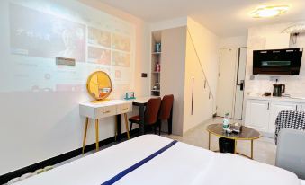Yuni Light Luxury Apartment (Fuzhou Vientiane City)
