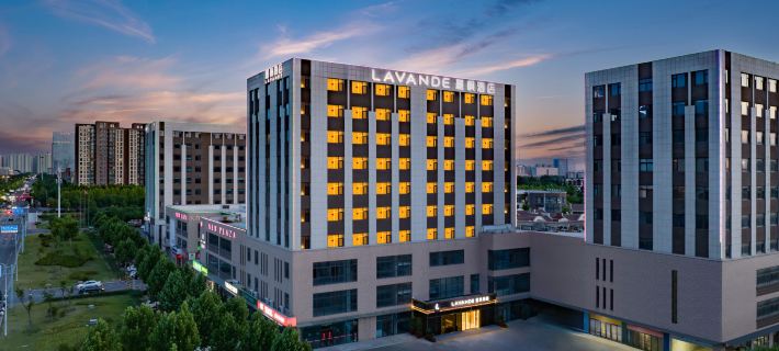 Lavande Hotel (Dongying Jinrong Wanda plaza store) Hotéis em Dongying