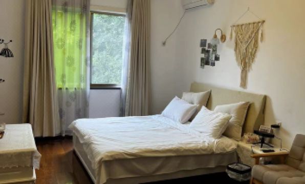 Anji Yunshu Mountain Villa