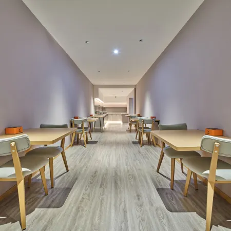 Lan Ting Hotel (Central Hospital of Ankang City)