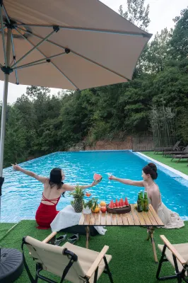 Lishan Left Bank Ring Mountain Wild Luxury Private Hot Spring Homestay