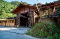Danzhai Shiqiao Story Homestay (Shiqiao Ancient Papermaking Cultural Scenic Area) Hotels in Danzhai
