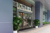 Hotel COZI Harbour View فنادق في 