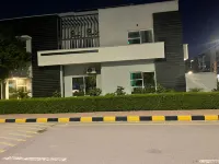 The Crown Guest House - 2-Star