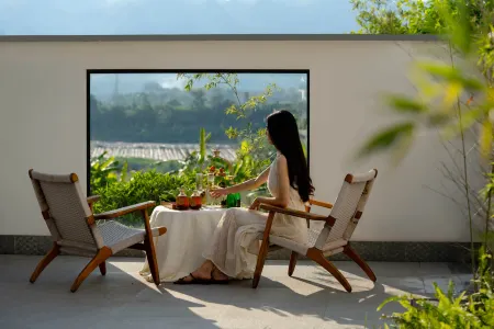 Canbeauty Resort and SPA Huashan Chongzuo Отели в г. Нинмин