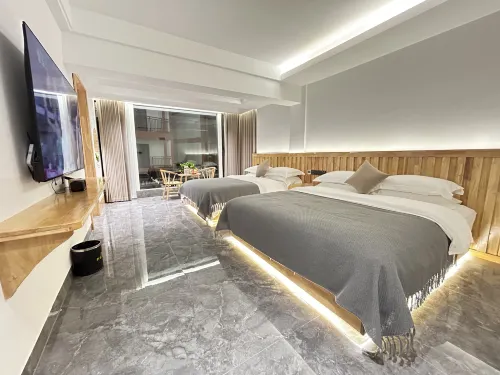 Minghuan Creek Valley Homestay (Libo Xiaoqikong)