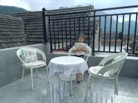 Lakeside B&B (Fengdu Nantian Lake Scenic Area)