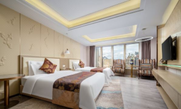 Development Center Hotel