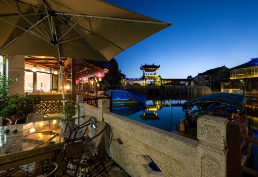 3. Yilan Gu..