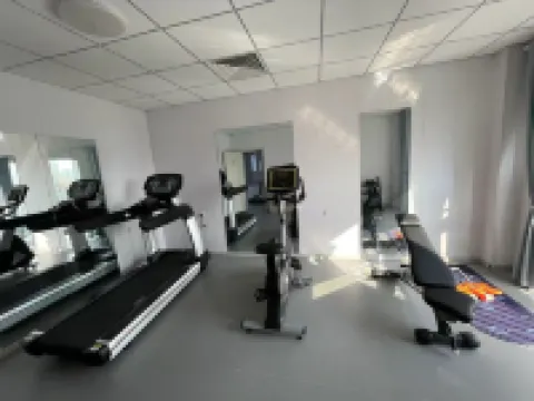 Lifeng Hotel Yining Airport Six Star Street Branch