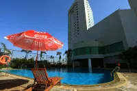 Pantower International Hotel - Pools