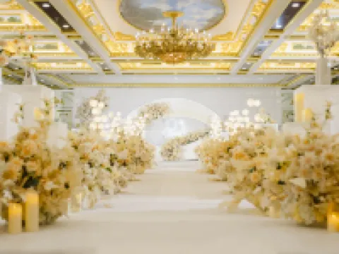 Grand Mercure Urumqi Hualing Accor (CCMALL Times Square in Hongshan Park) Hotels in Urumqi