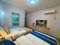 Starry  sky  hotel