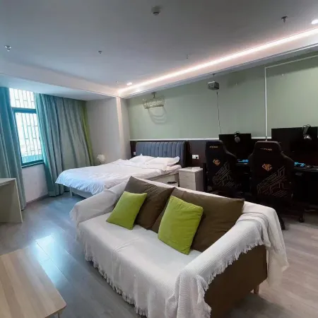 Linhai ZOE E-Sports Hotel (Huan Cheng South Road)