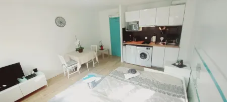 New Studio/Near Airport CDG/Direct Paris center/Disneyland/Villepinte EXPO