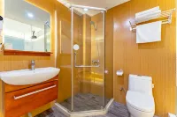 Donghai Radisson Hote