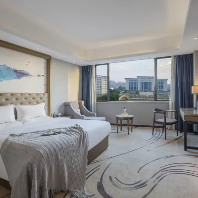 Royal Garden Hotel (Changsha Youyi Road Provincial Government Subway Station Branch) โรงแรมใกล้รัฐบาลมณฑล