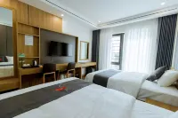Phuong Dong Hotel Mong Cai - 2-Star