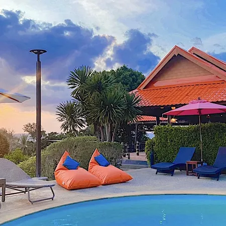 Phumala Lanta Seaview Resort