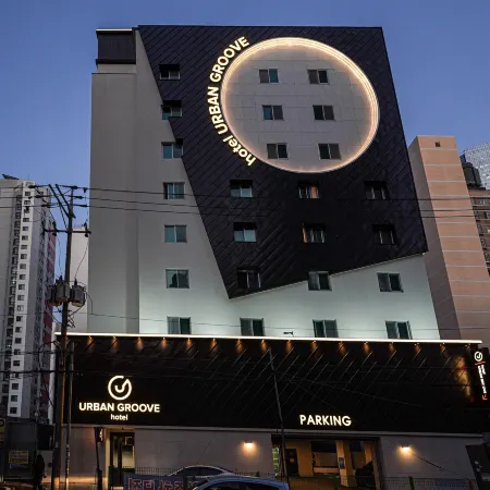 Urban Groove Hotel Отели рядом с достопримечательностью «Улица ювелирных магазинов»