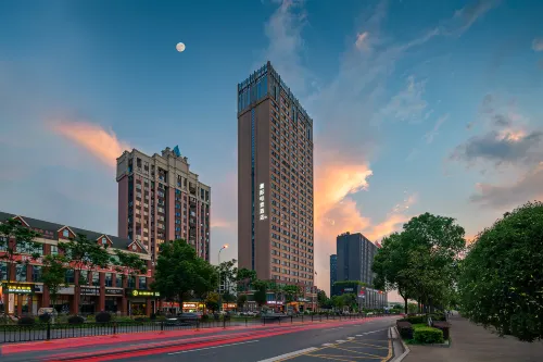 Interstellar Esports Hotel - Esports