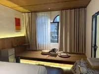 Tangwu Courtyard B&B
