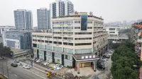 Yibin Xilong Hotel Các khách sạn gần Institute of Applied Technology， Yibin University