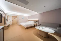 JI Hotel (Wuhan Guanggu Avenue Zongbu International) Hotels in Wuhan