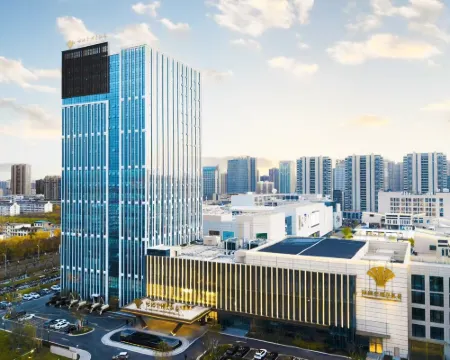 Mengcheng Empark Grand Hotel (Kunpeng Square Fangyuanhui) Hotels in Mengcheng
